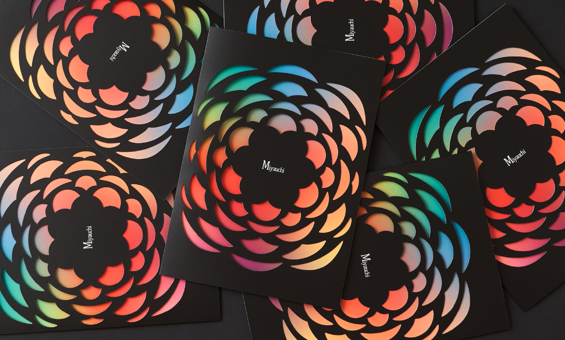 株式会社宮内 ポケットフォルダー